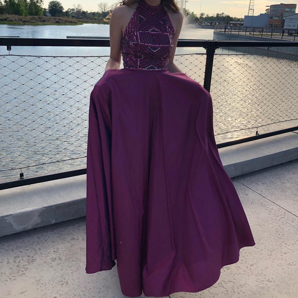 2018 Prom Sherri Hill Maroon Purple Dress